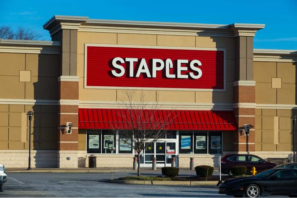 survey.medallia.com/staples-cares