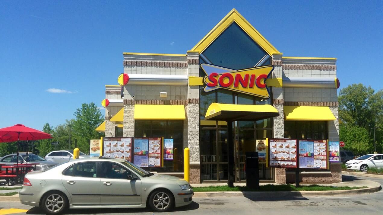 what time does sonic serve lunch