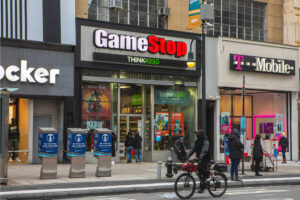 gamestop hours